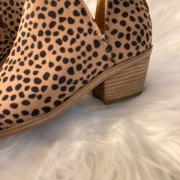 ✨Host Pick✨NWOT- Nine West Booties - Picture 6 of 7